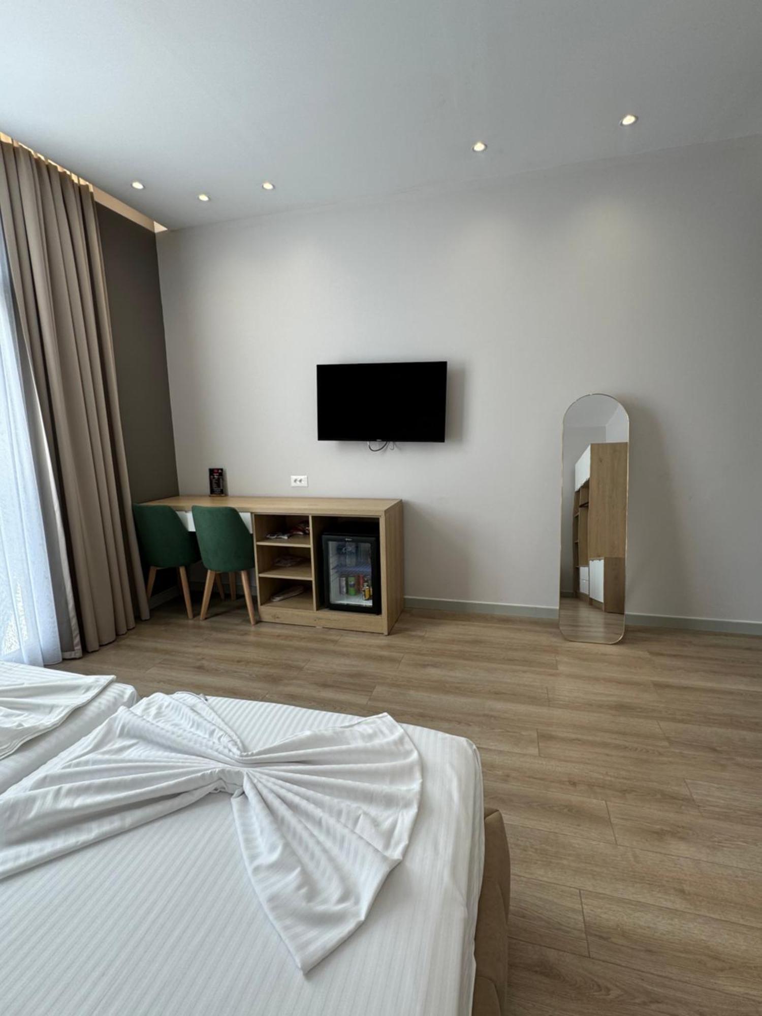 Hotel Panorama & Spa إلباسان المظهر الخارجي الصورة